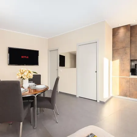 Apartment Corvetto House By Barbarhouse